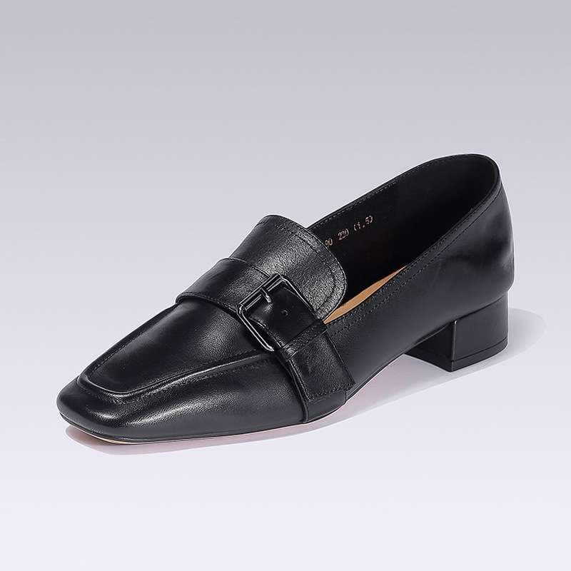 エレガントホワイトスクエアトゥバックルパンプス