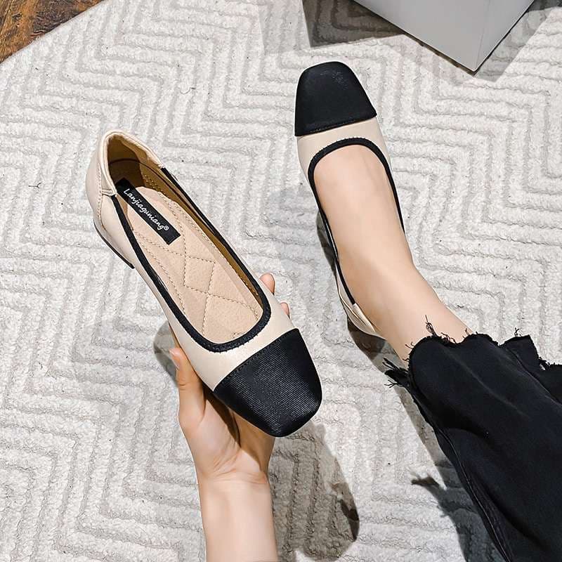 結婚式パンプス 上品スクエアトゥバイカラーフラット