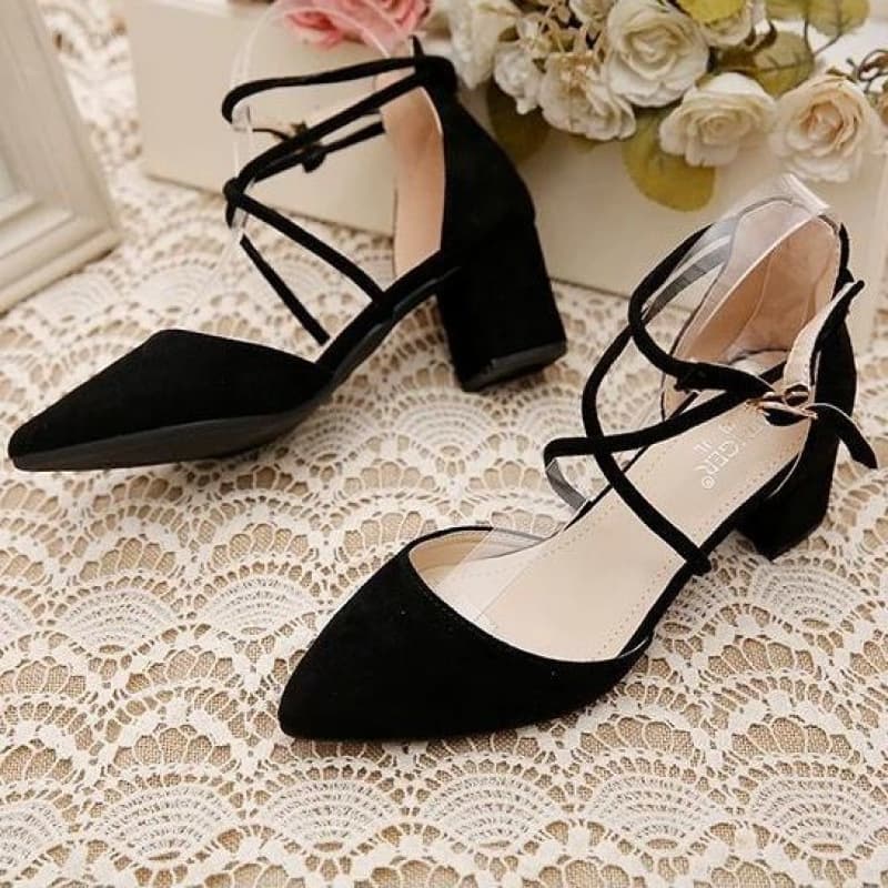 結婚式パンプス 上品ベージュクロスストラップローヒール