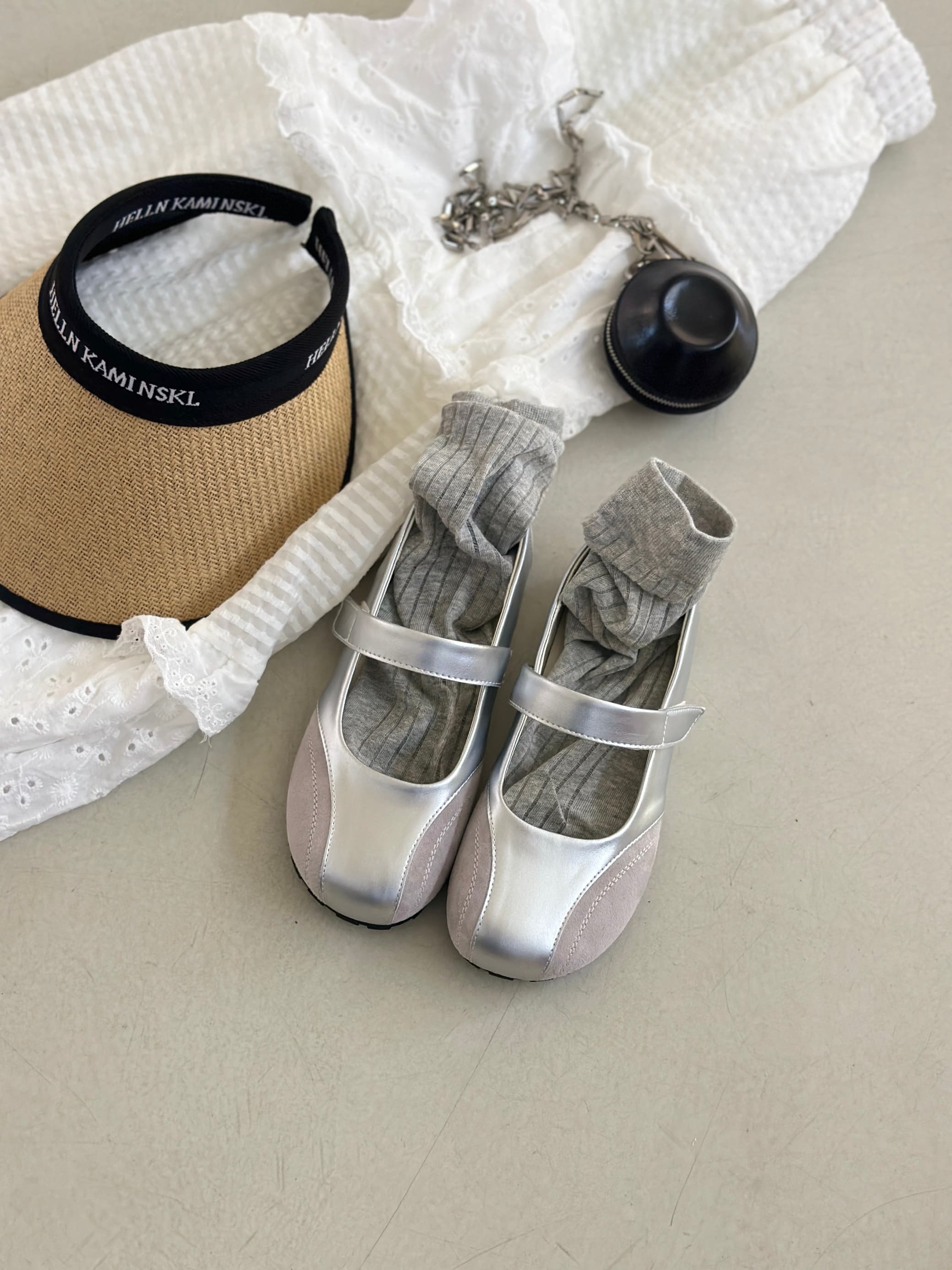 結婚式パンプス グレイスシルバー 上品ストラップパンプス