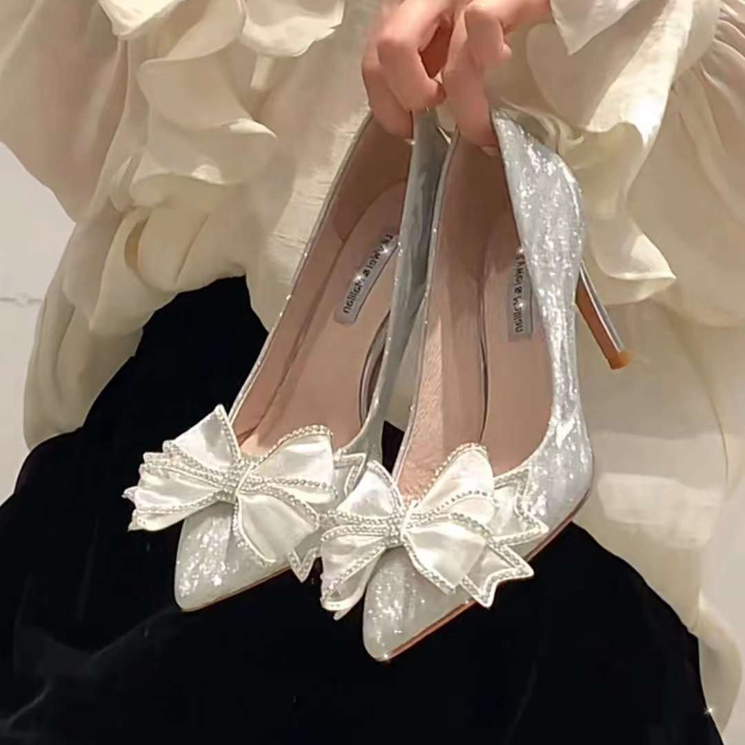 結婚式パンプス エレガント煌めくシースルーリボンパンプス