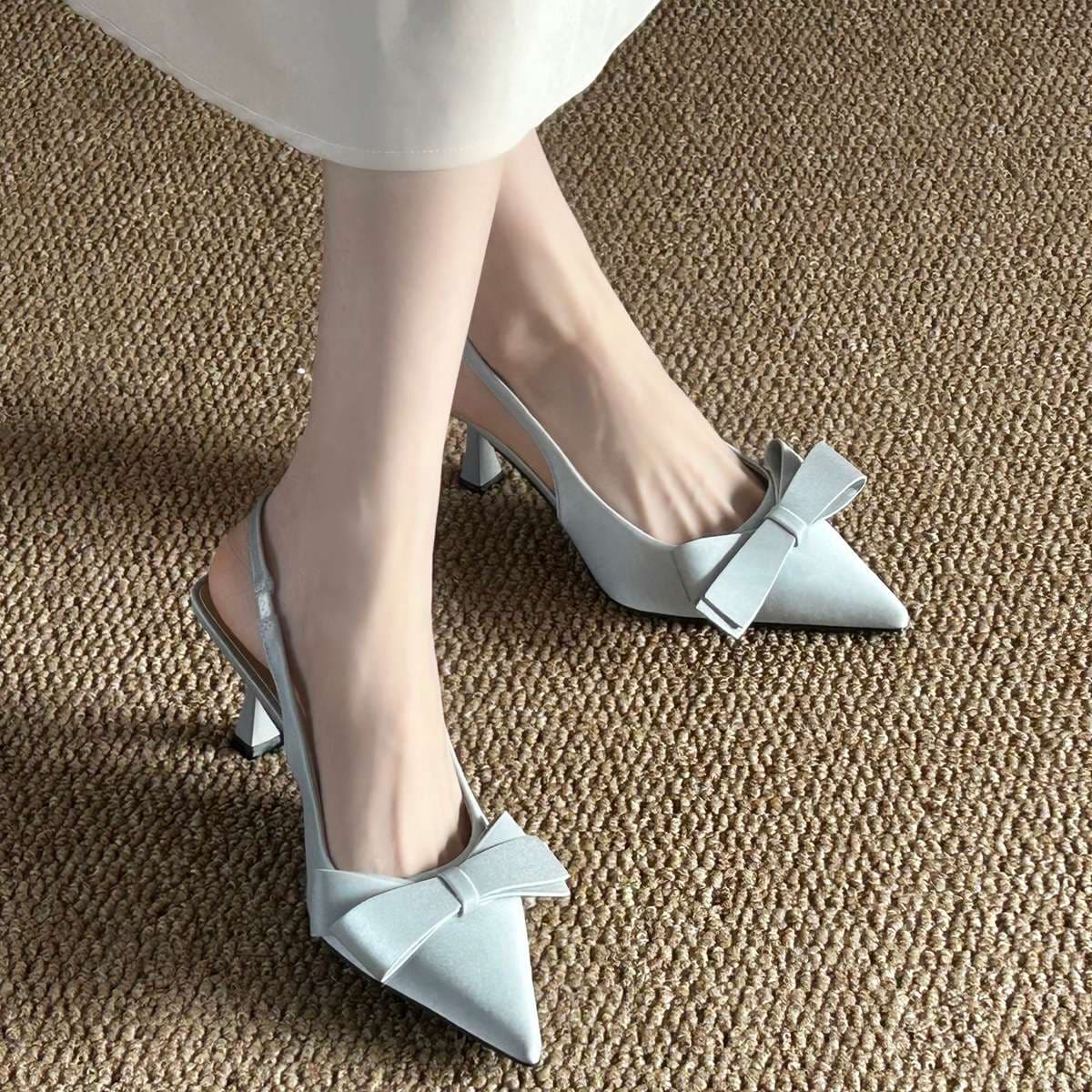 エレガントシャープリボン ホワイトスリングパンプス