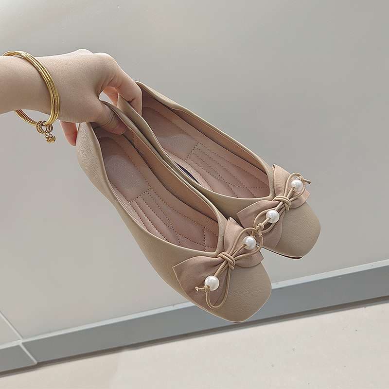 エレガントパールリボン ベージュフラットパンプス