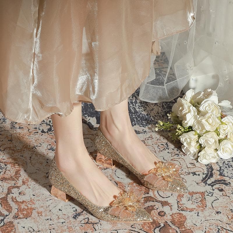 結婚式パンプス グリッター輝き花モチーフパンプス