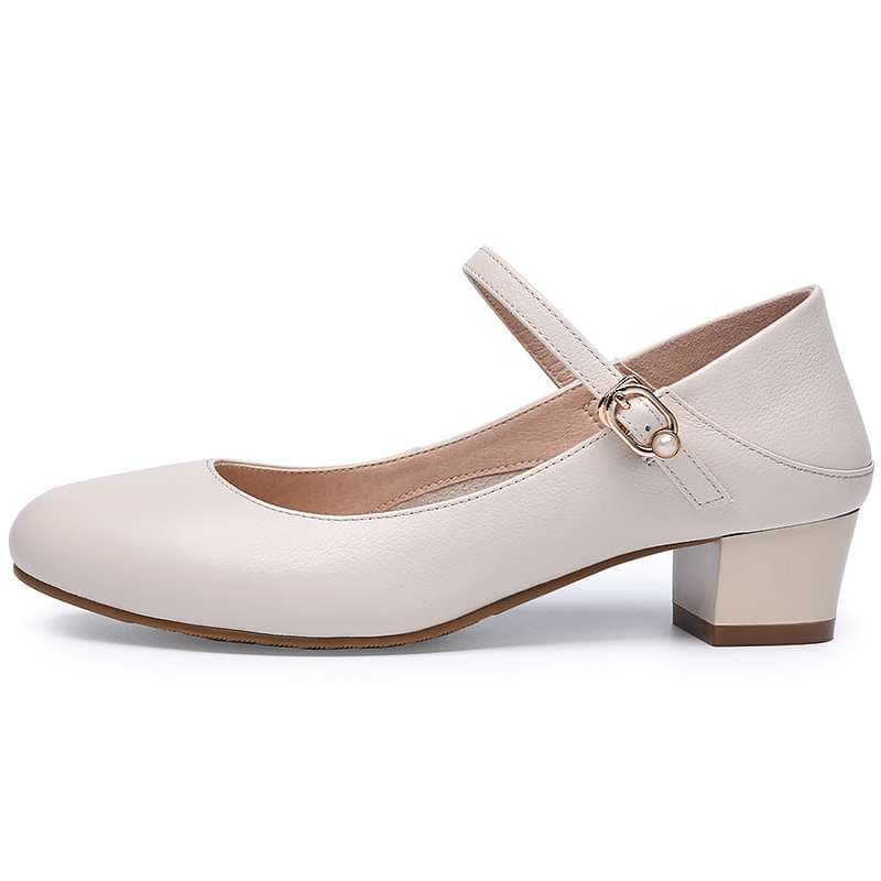 エレガントホワイト ローヒールストラップパンプス