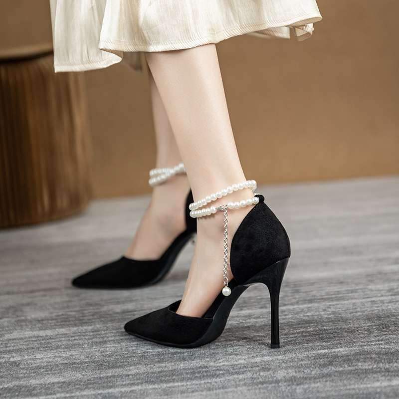 エレガントパールチェーン華奢ヒールパンプス