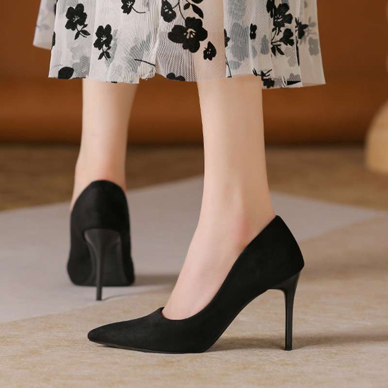シックエレガンス ピンヒール結婚式パンプス