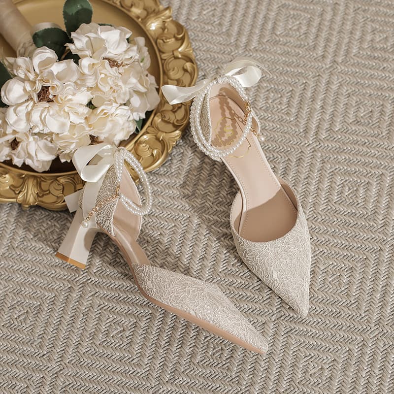 結婚式パンプス エレガントレース×パールリボン厚底パンプス